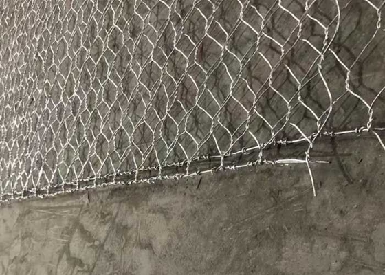 매시 크기 60x80mm  Gabion 매트리스 유지 구조를위한 높은 강도
