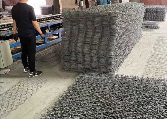 4.0 밀리미터는 개비온 매트리스 60x80mm 메쉬 크기를 활성화했습니다