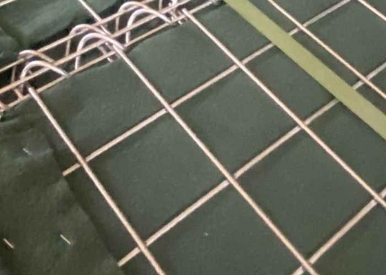 핫 덤프 된 진료 군사 모래 장벽 지오 텍스틸 천과 함께 나선 철망 시스템