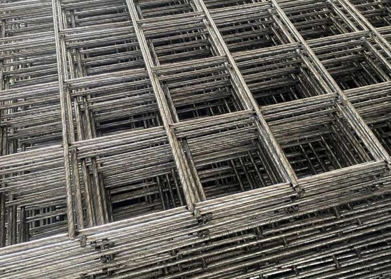 50.0mm Mesh Wire Zinc Coated Wire Panel 군사적 장벽 임시 보안 솔루션