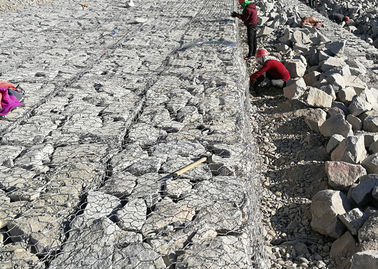 6각형 Gabion 철망사, 부식 보호를 위한 60 * 80 Mm Gabion 매트리스