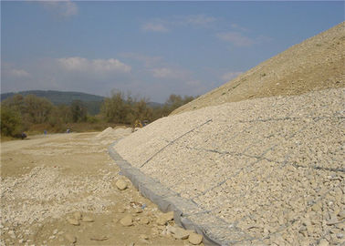 두 배는  온화한 Gabion 매트리스 100 * 120/120 *를 150 Mm 크기 뒤틀었습니다